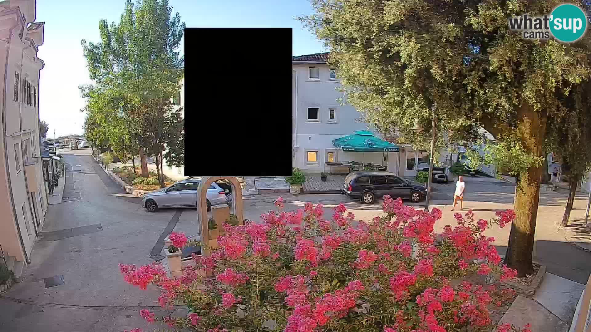 Webcam Mošćenička Draga Center – Live View of the Town Center