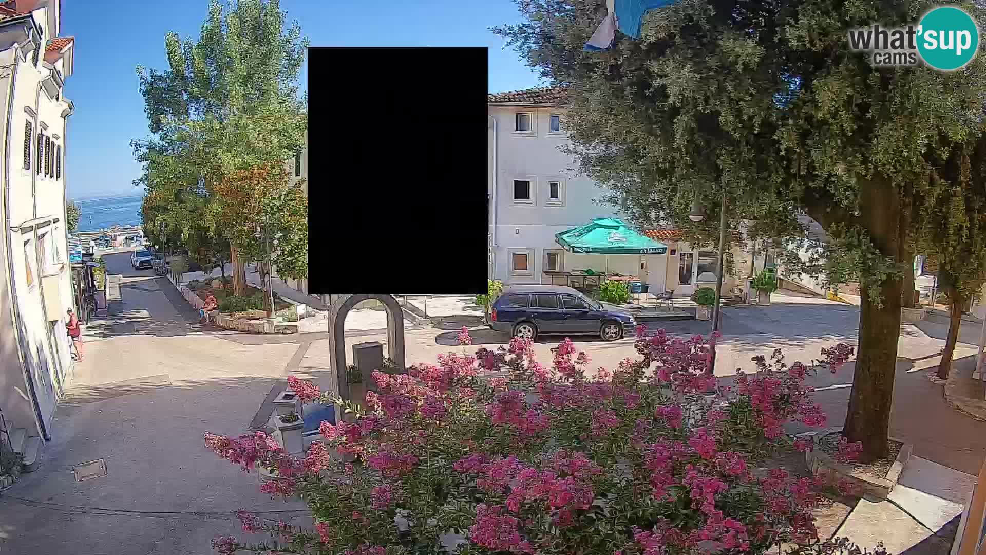 Webcam Mošćenička Draga Center – Live View of the Town Center