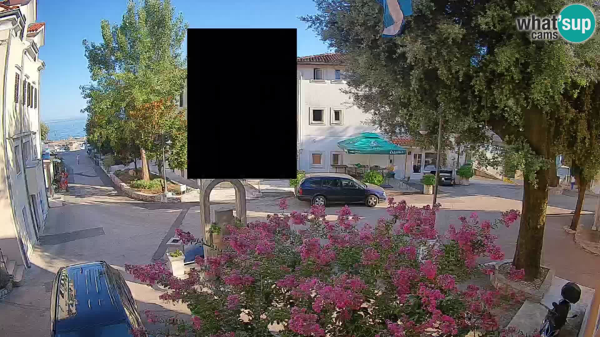 Webcam Mošćenička Draga Center – Live View of the Town Center