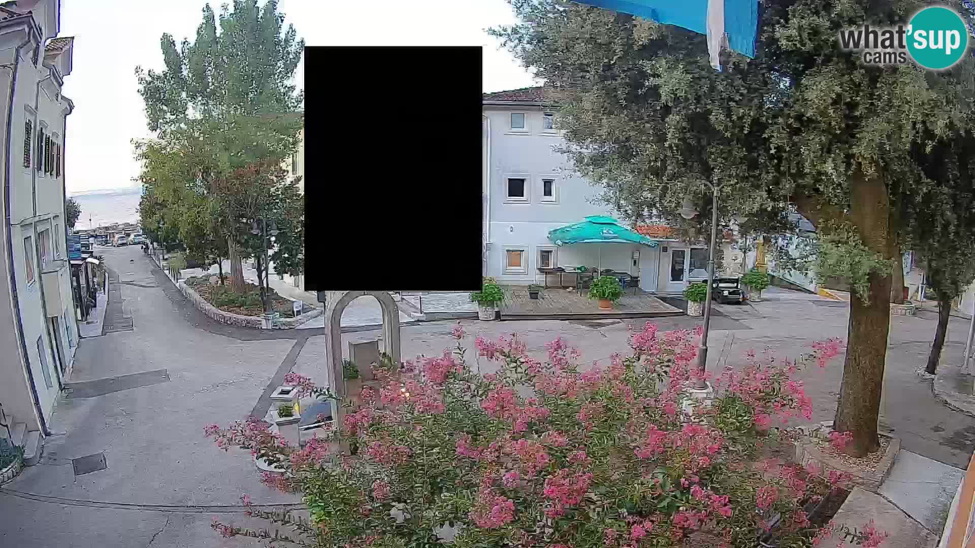 Webcam Mošćenička Draga Center – Live View of the Town Center
