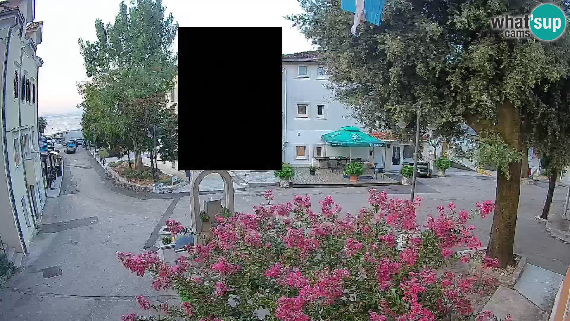 Webcam Mošćenička Draga Center – Live View of the Town Center