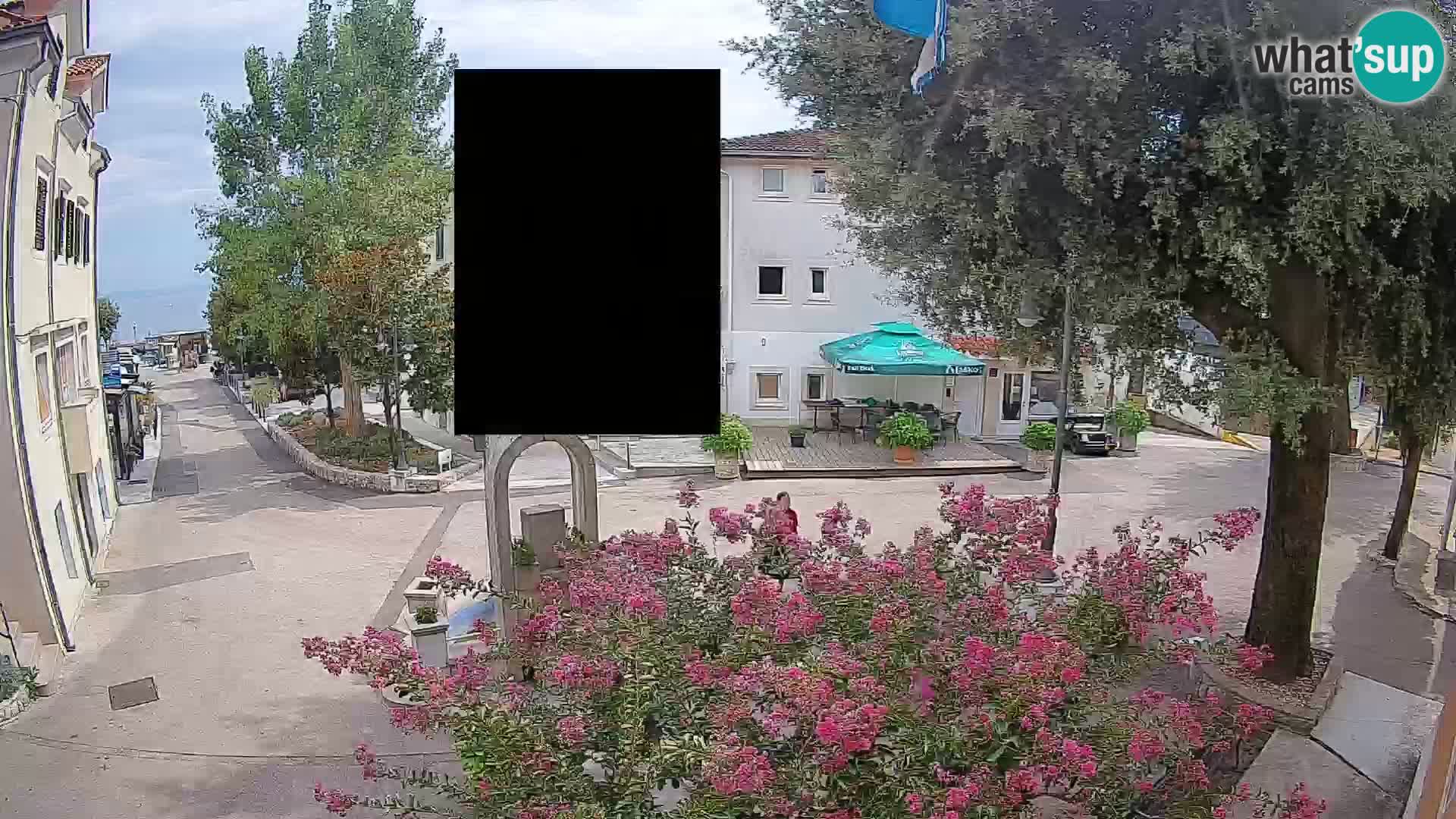 Spletna kamera center Mošćeniška Draga – Pogled v živo