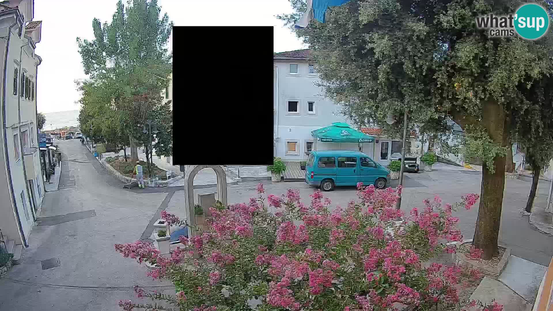 Web kamera centar Mošćeničke Drage – Pogled uživo
