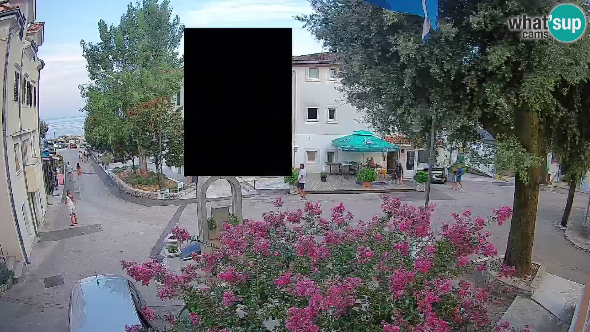 Webcam Mošćenička Draga Center – Live View of the Town Center