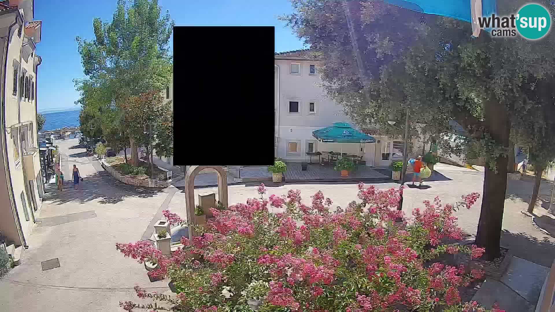 Web kamera centar Mošćeničke Drage – Pogled uživo