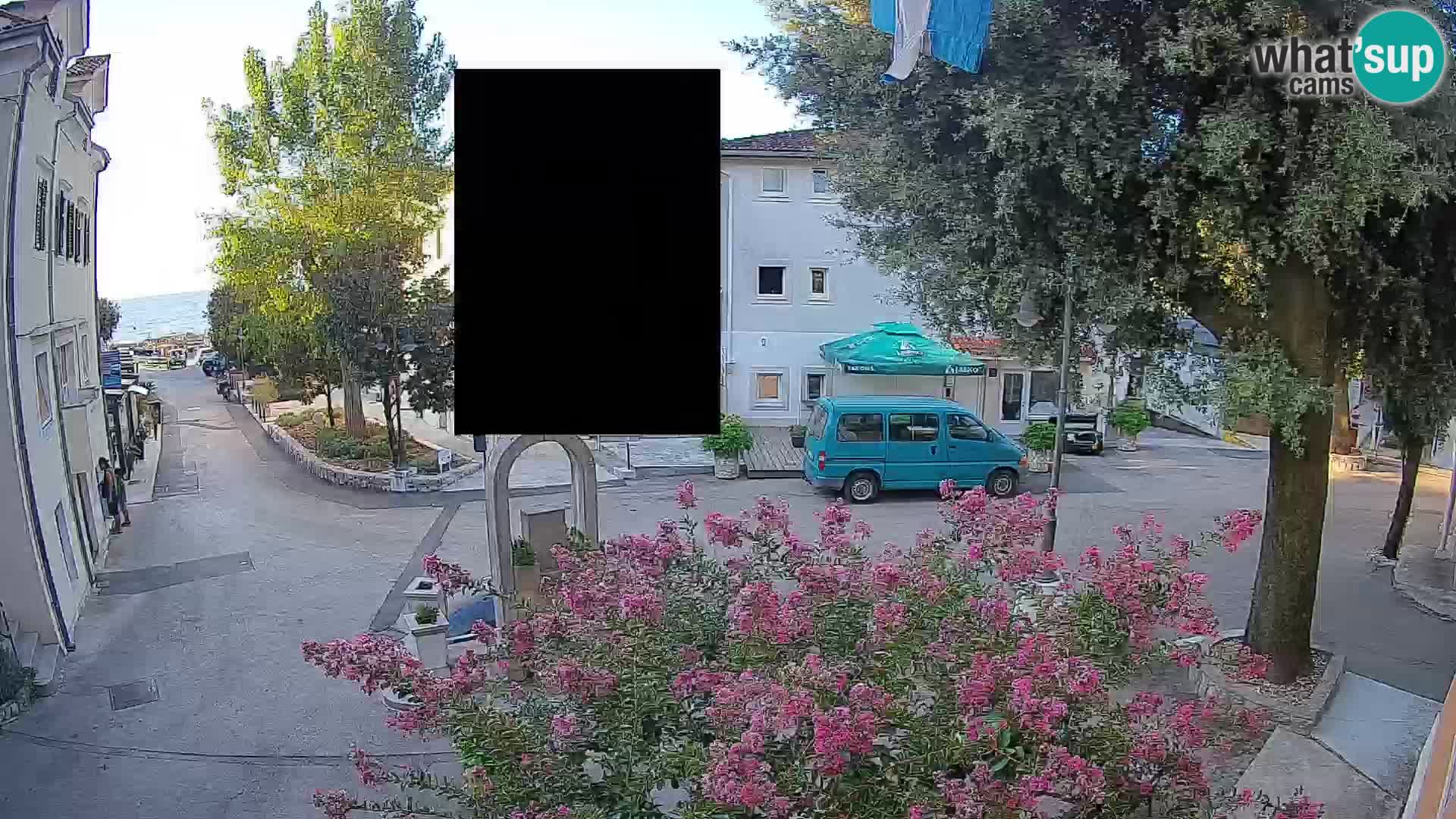 Spletna kamera center Mošćeniška Draga – Pogled v živo