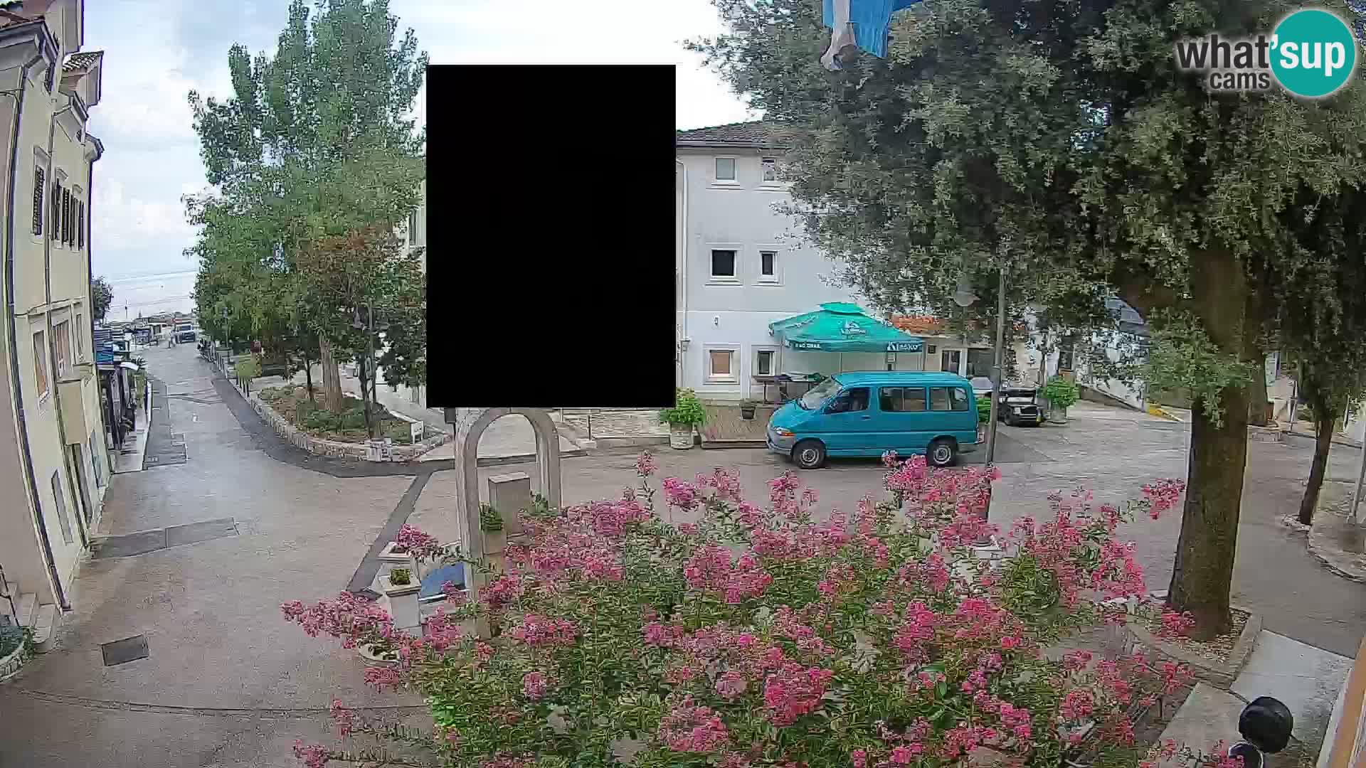 Spletna kamera center Mošćeniška Draga – Pogled v živo