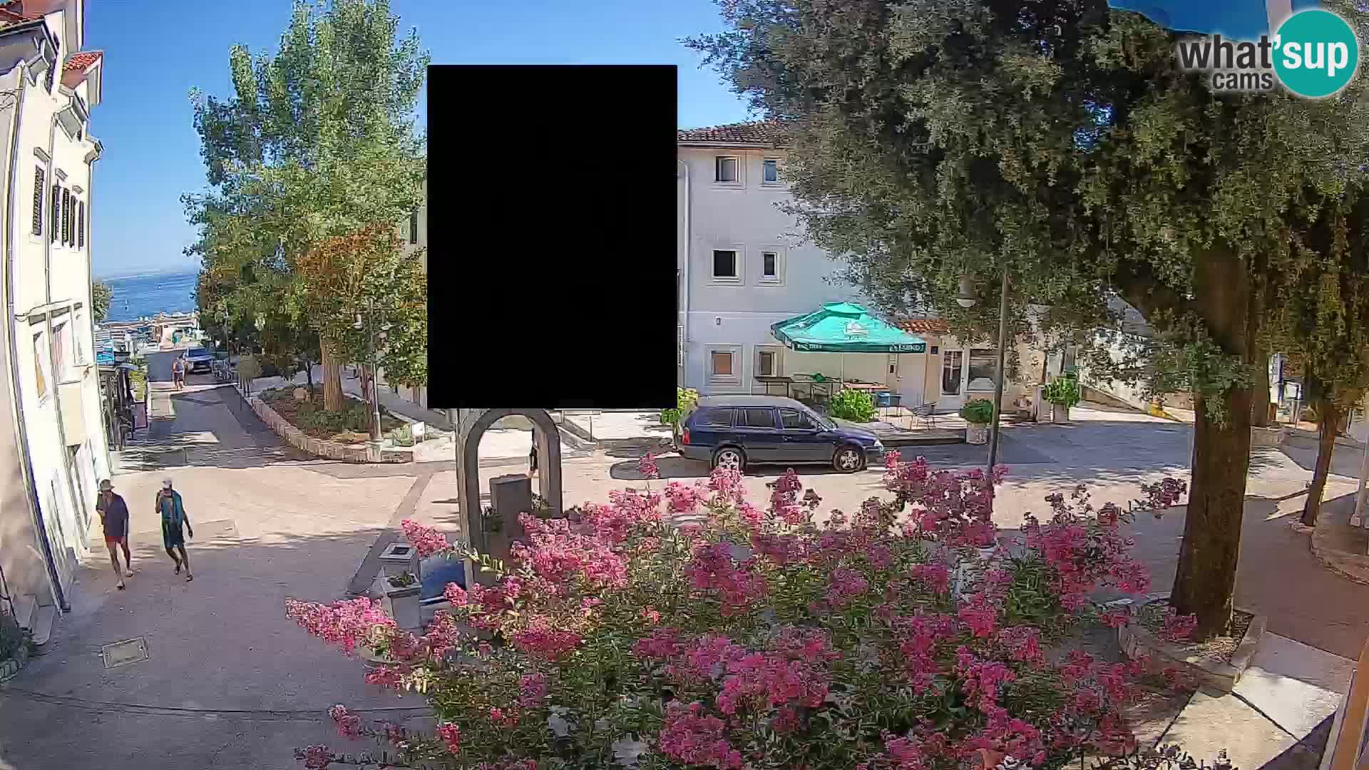 Webcam Mošćenička Draga Center – Live View of the Town Center