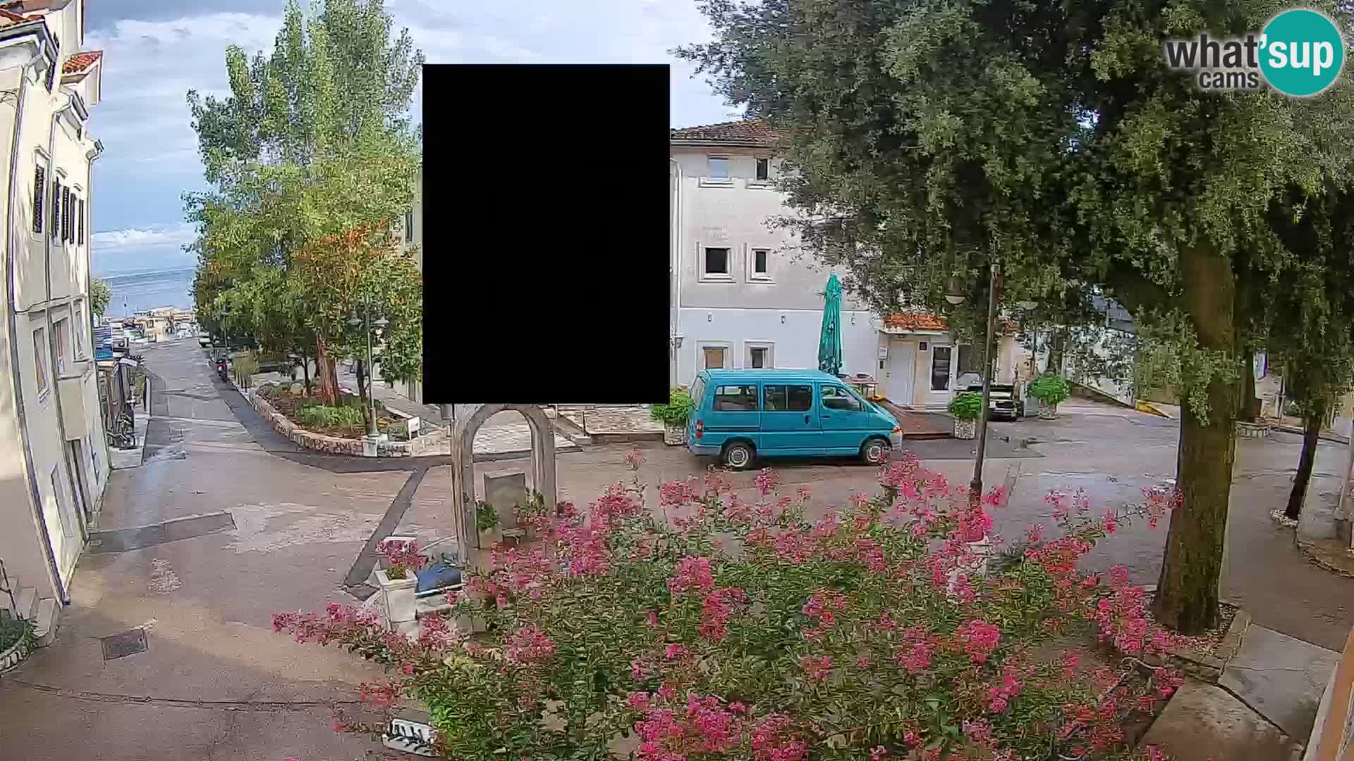 Webcam Mošćenička Draga Center – Live View of the Town Center