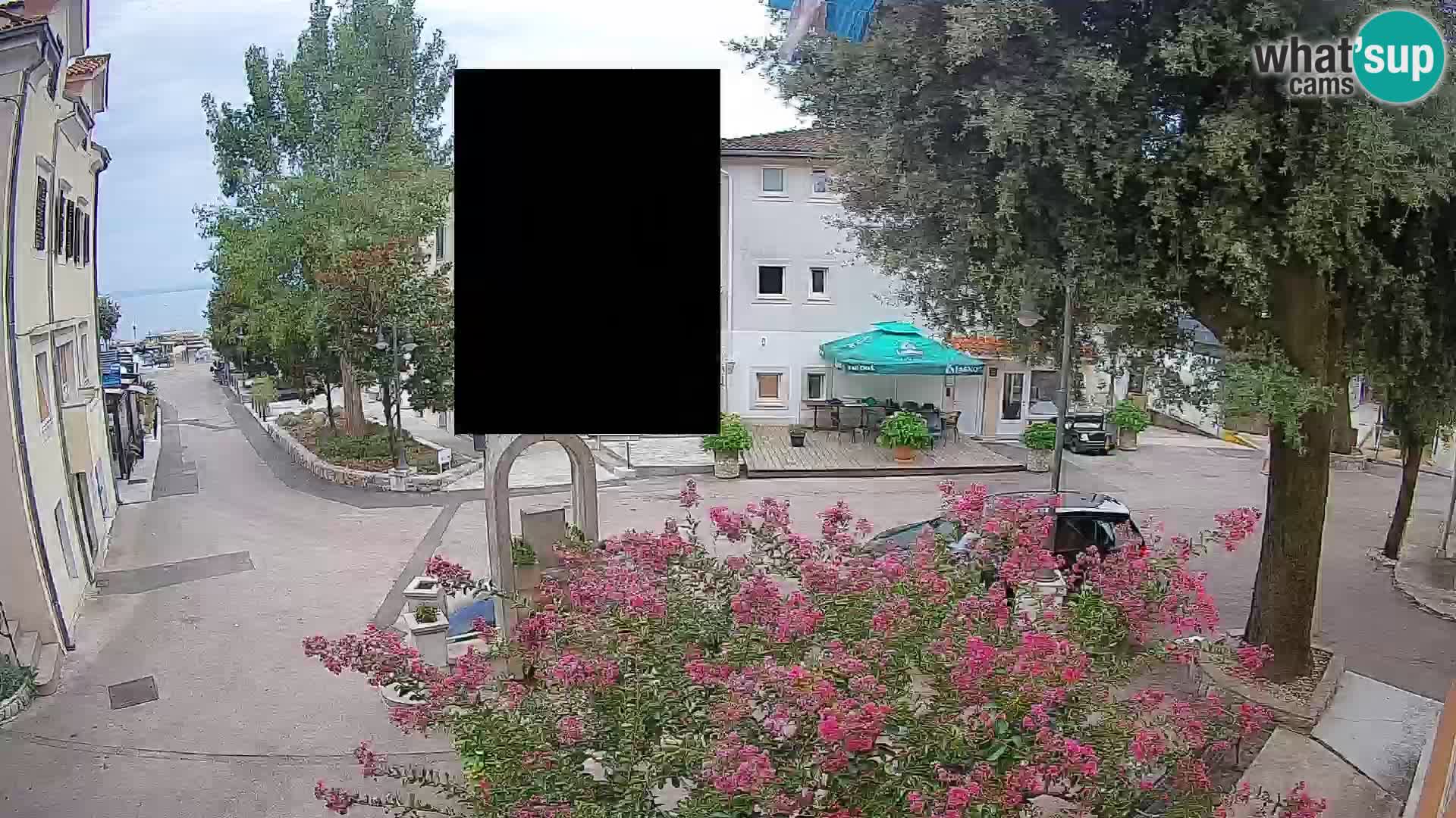 Webcam Mošćenička Draga Center – Live View of the Town Center
