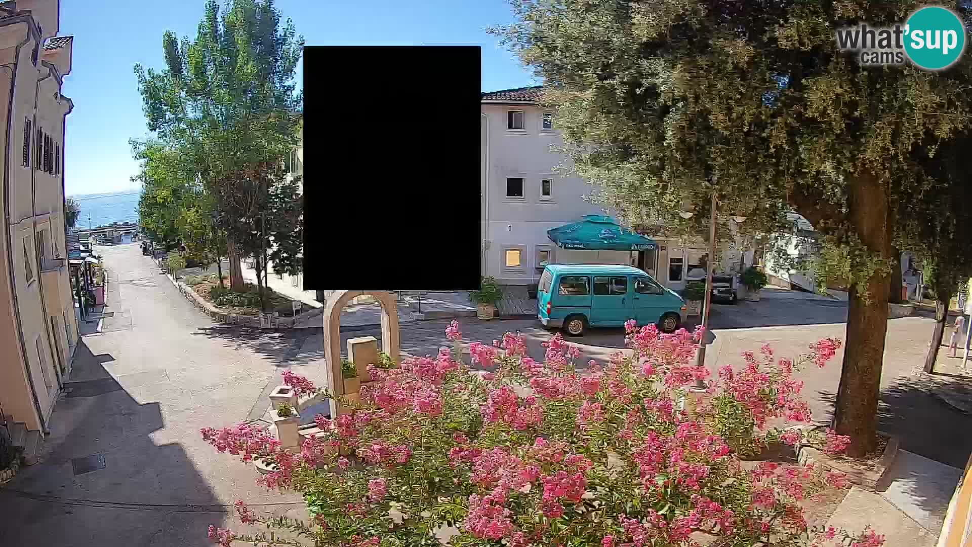 Webcam Mošćenička Draga Center – Live View of the Town Center