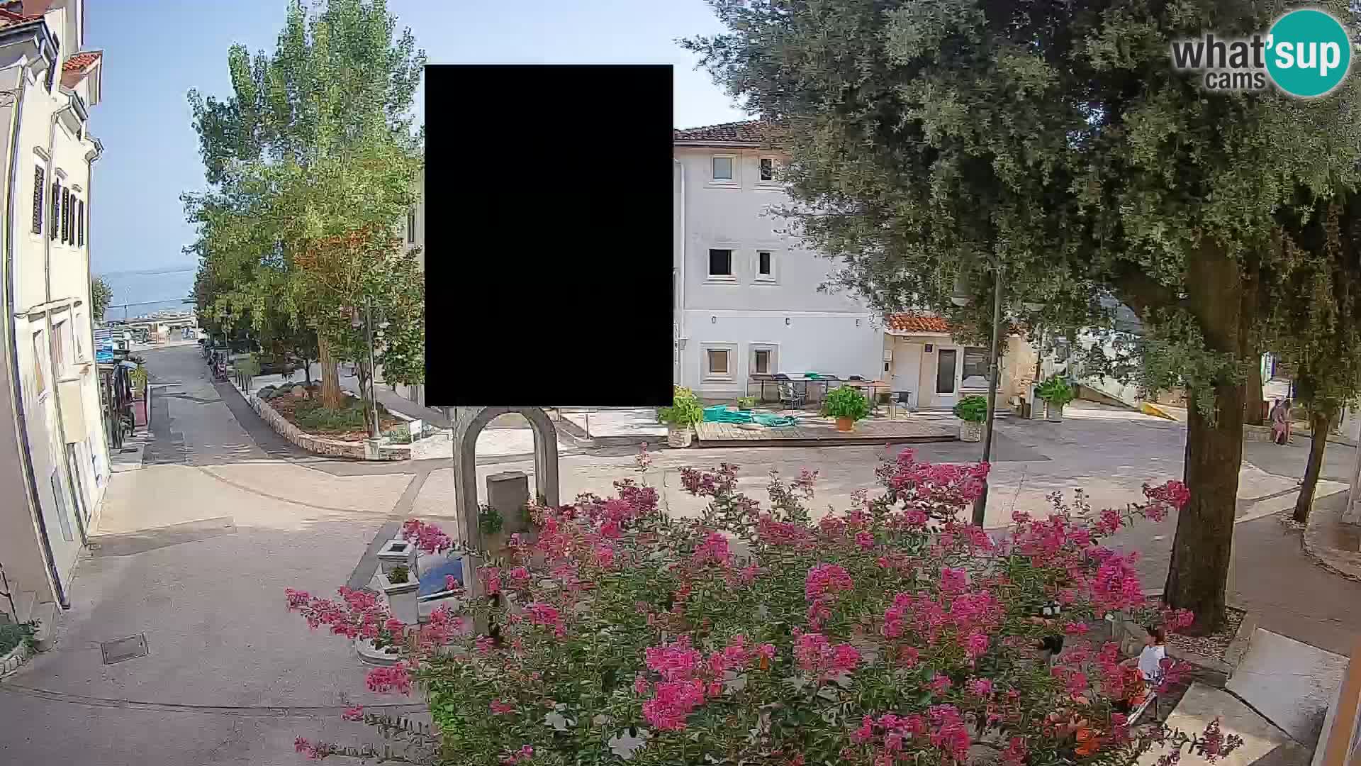 Webcam Mošćenička Draga Center – Live View of the Town Center