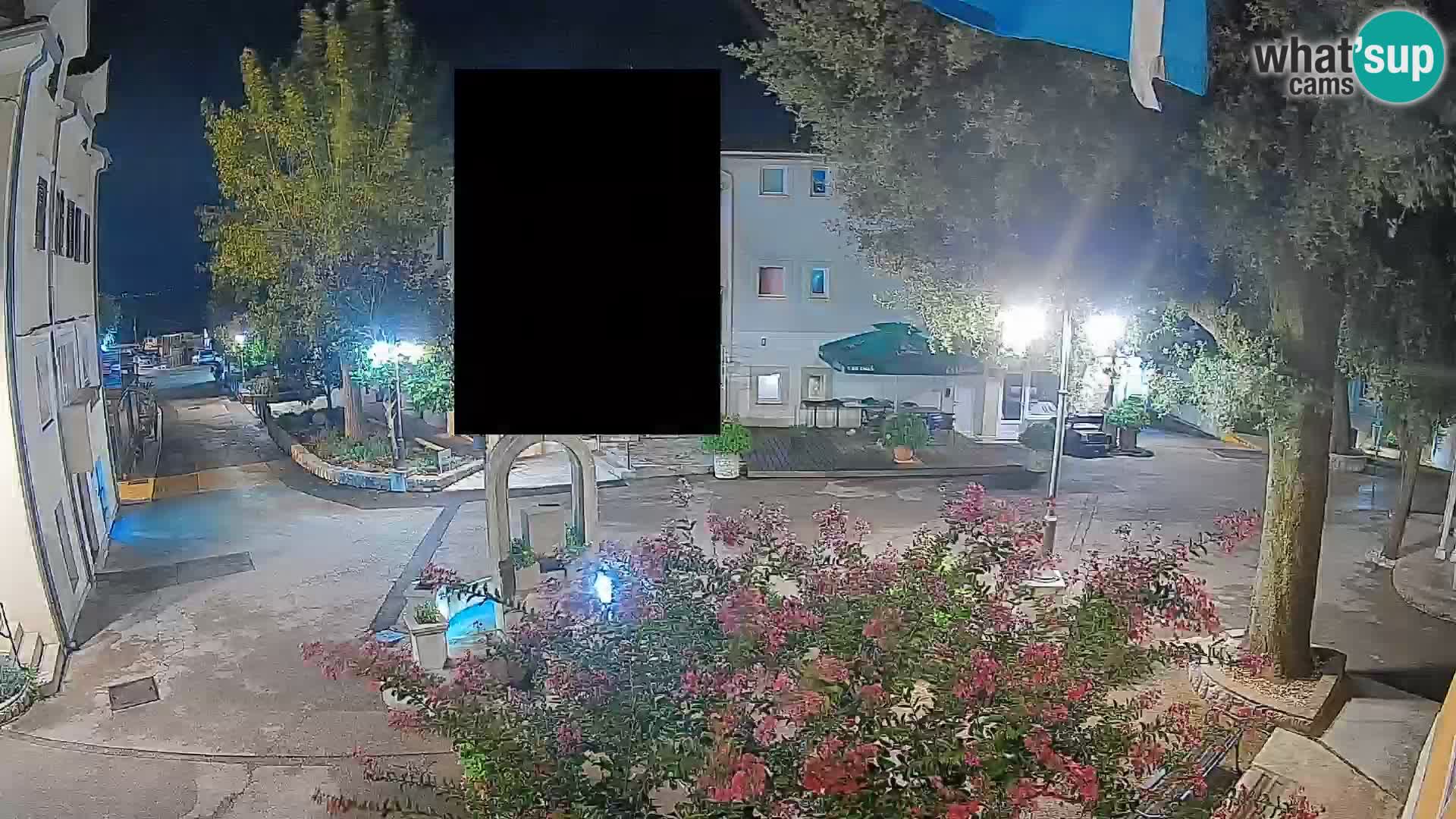 Spletna kamera center Mošćeniška Draga – Pogled v živo