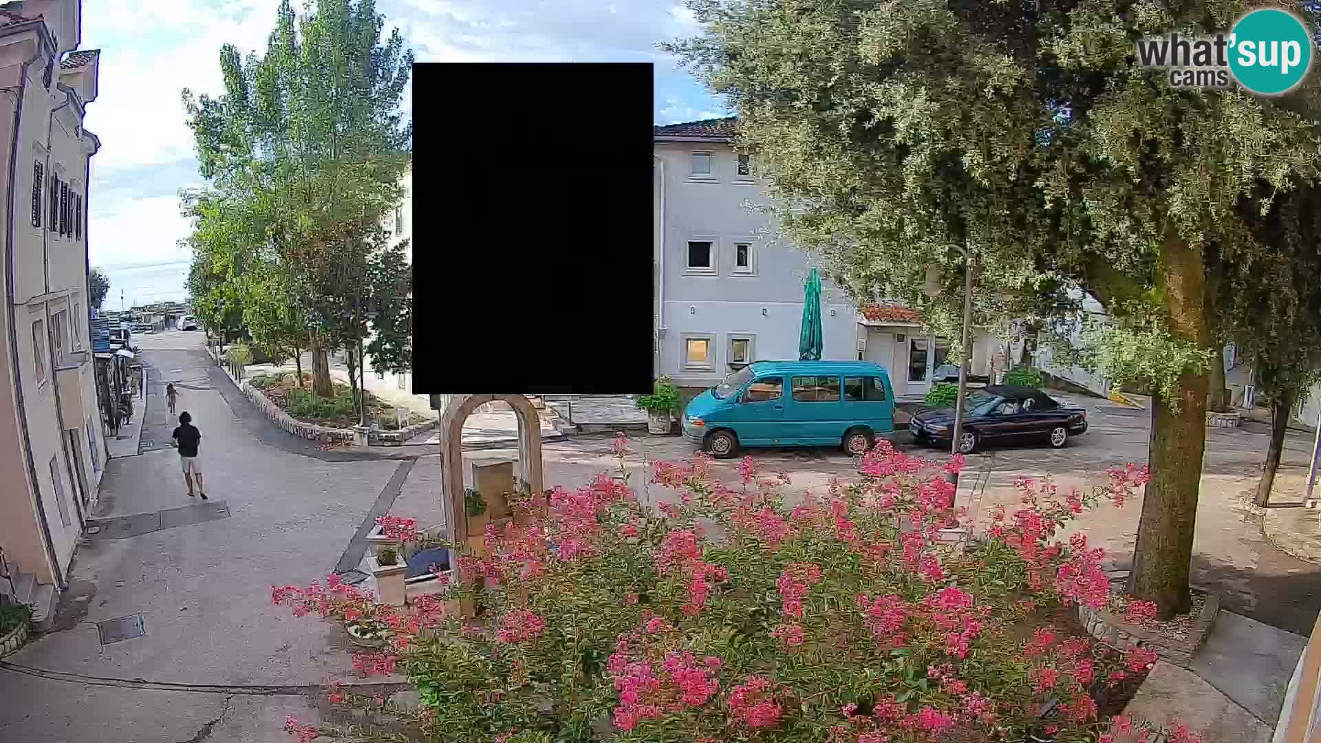 Webcam Mošćenička Draga Center – Live View of the Town Center