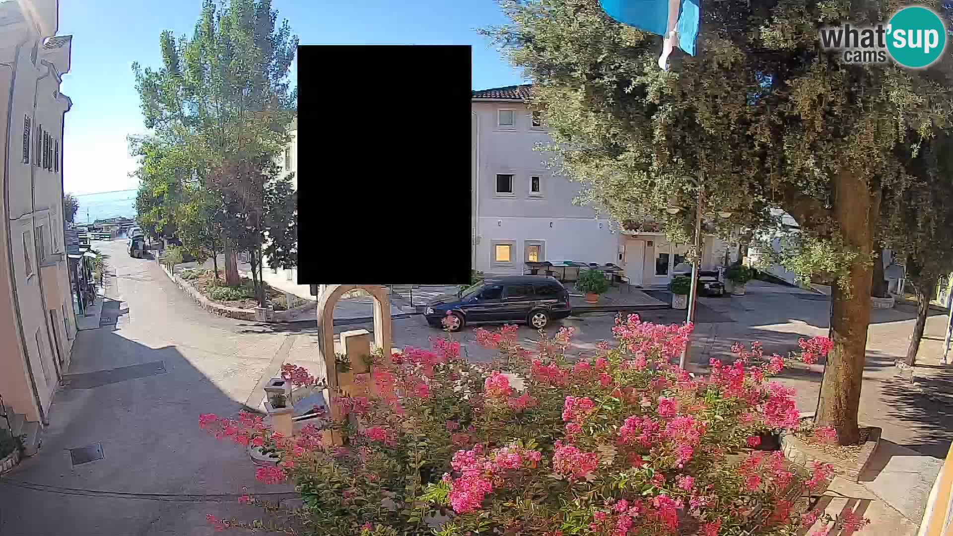 Web kamera centar Mošćeničke Drage – Pogled uživo