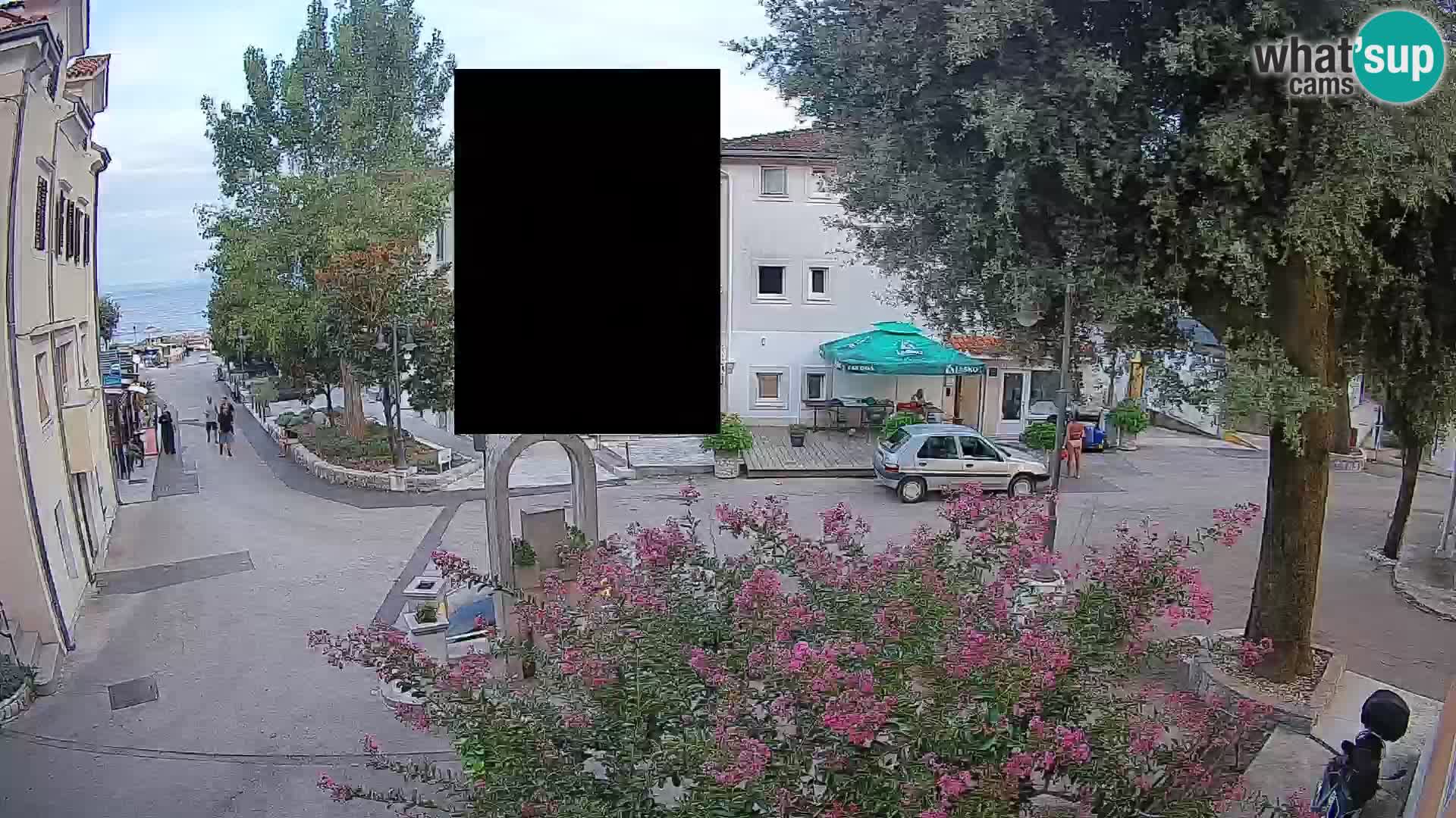Web kamera centar Mošćeničke Drage – Pogled uživo