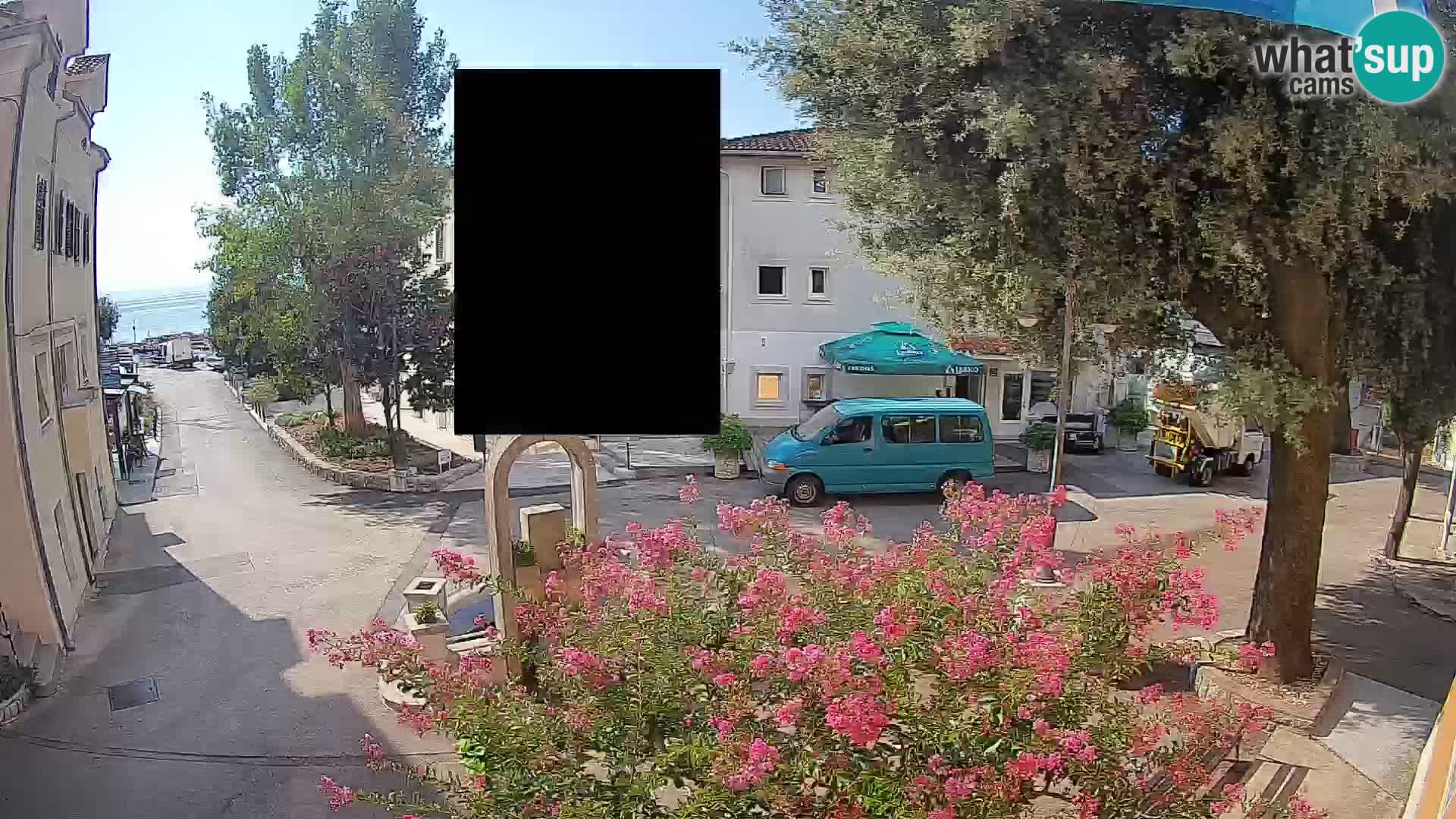 Webcam Mošćenička Draga Center – Live View of the Town Center