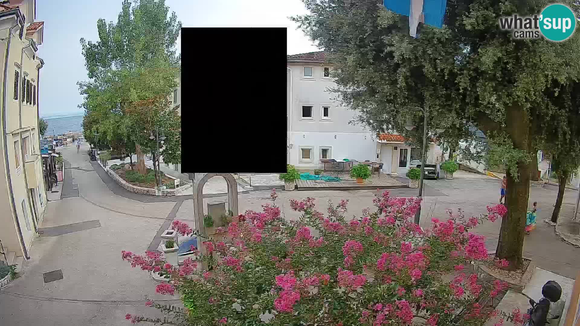 Spletna kamera center Mošćeniška Draga – Pogled v živo