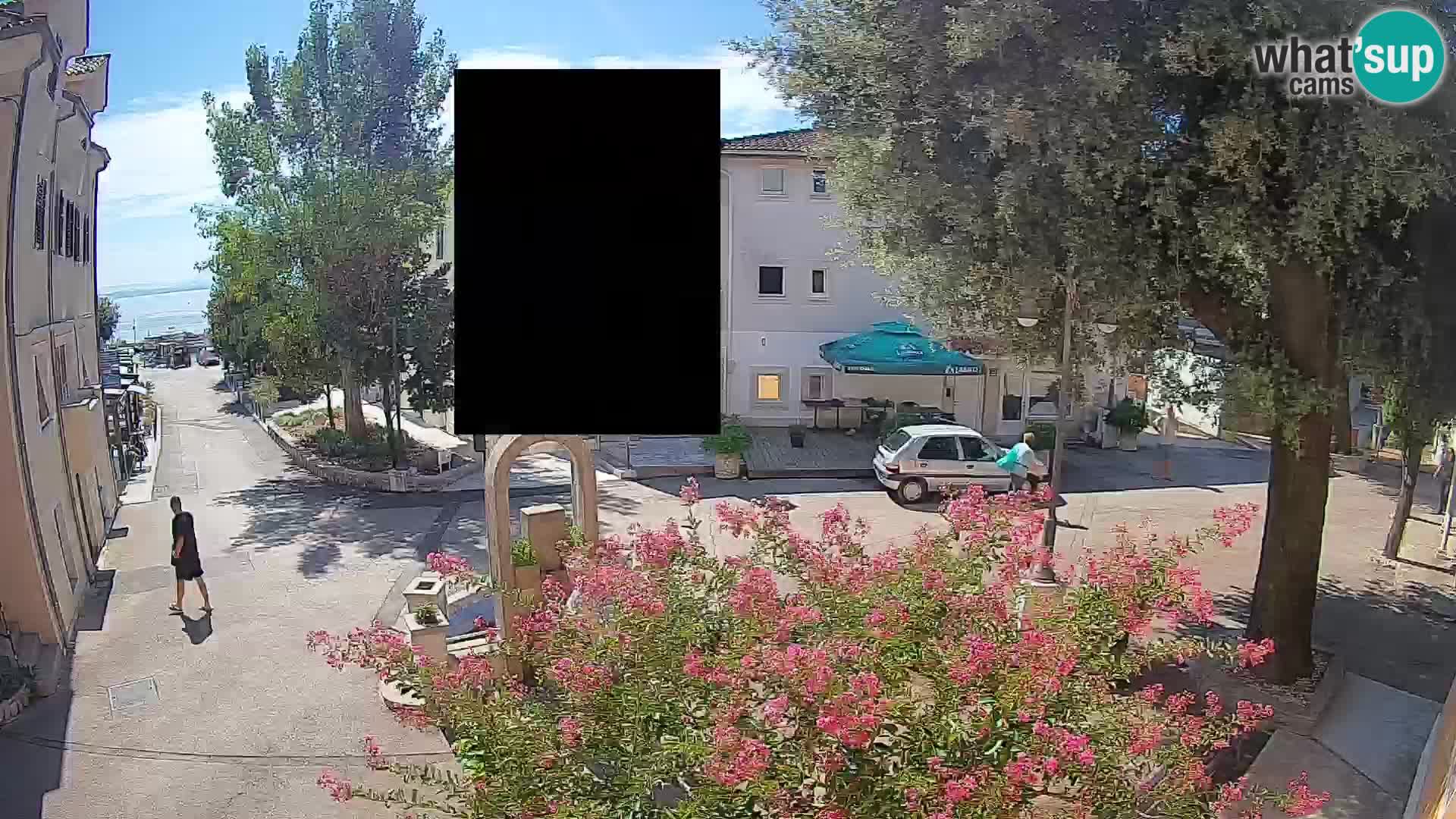 Webcam Mošćenička Draga Center – Live View of the Town Center