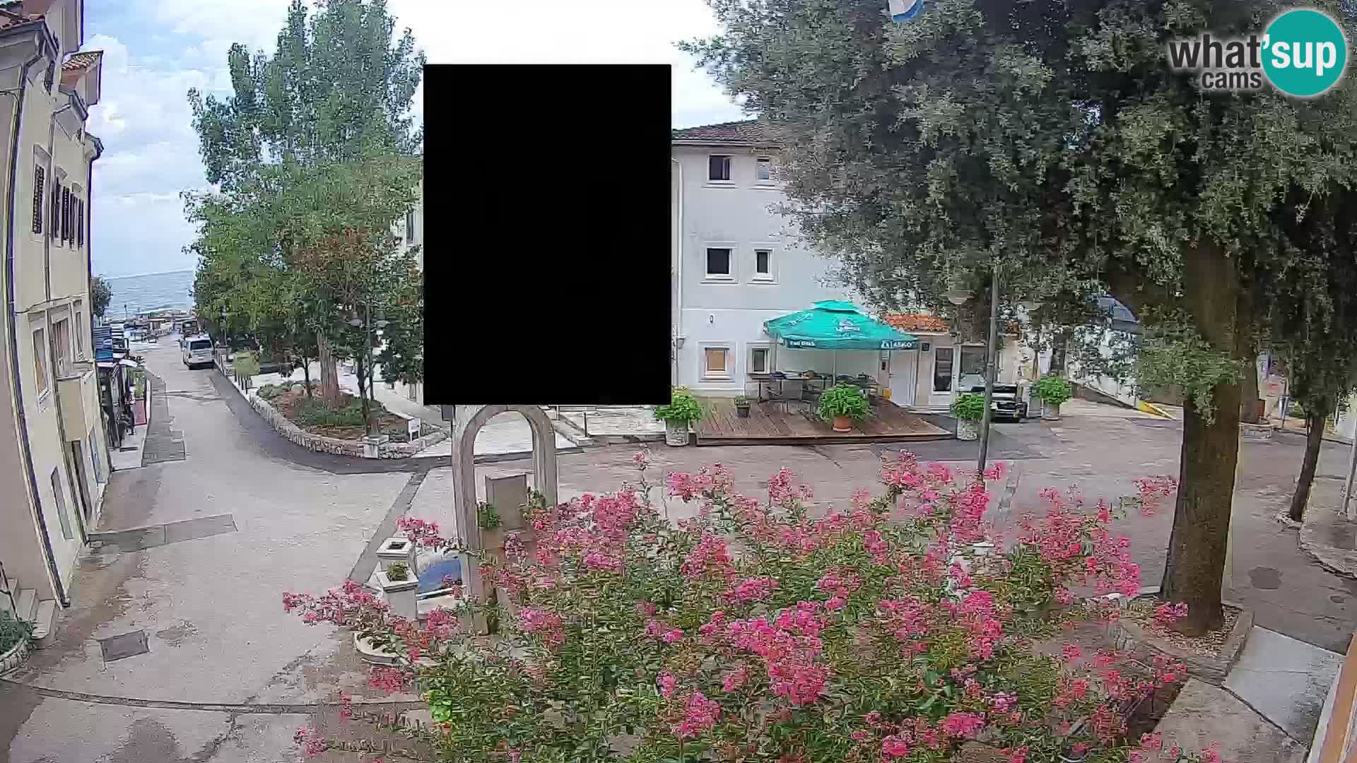 Spletna kamera center Mošćeniška Draga – Pogled v živo