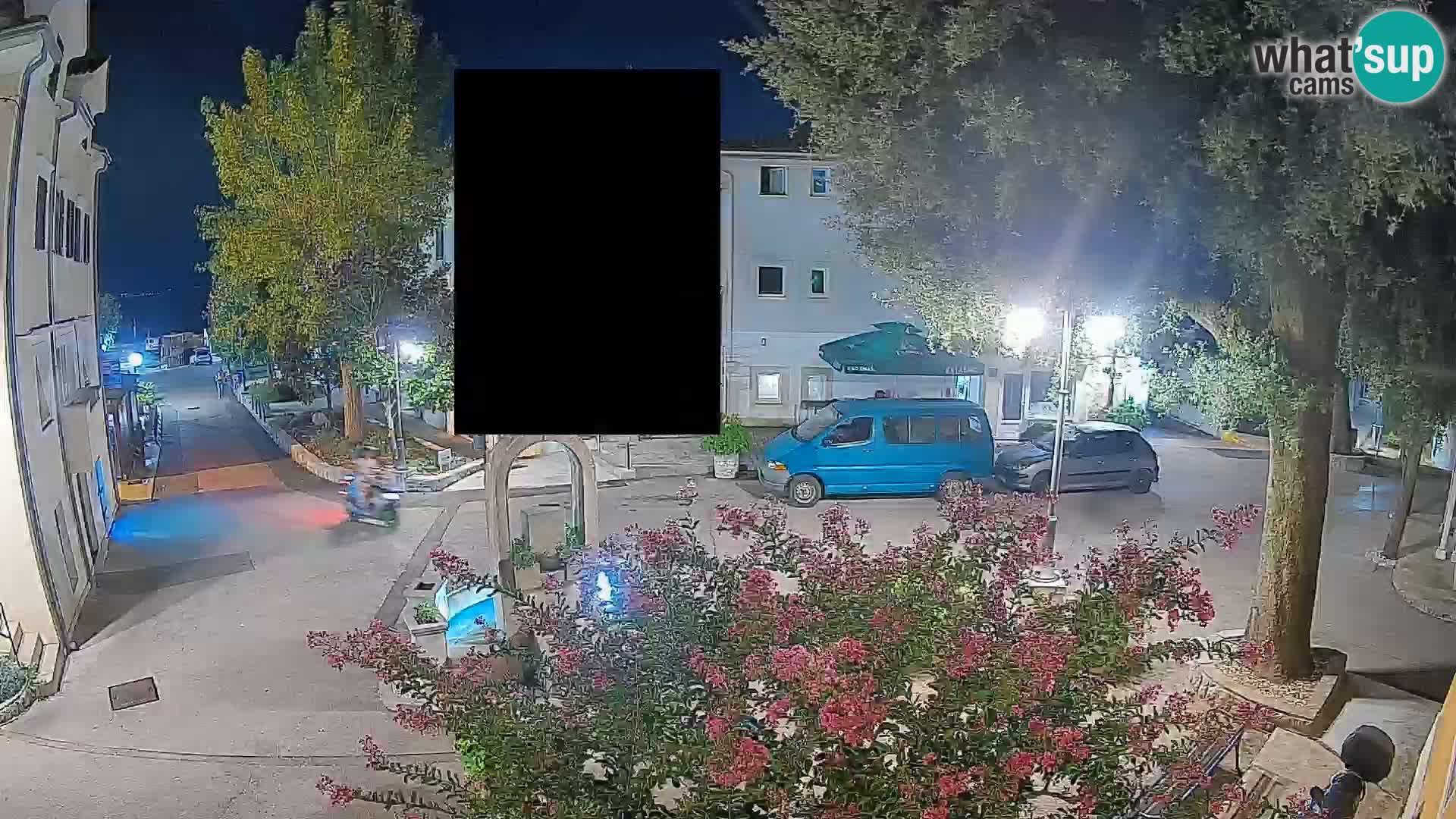 Spletna kamera center Mošćeniška Draga – Pogled v živo