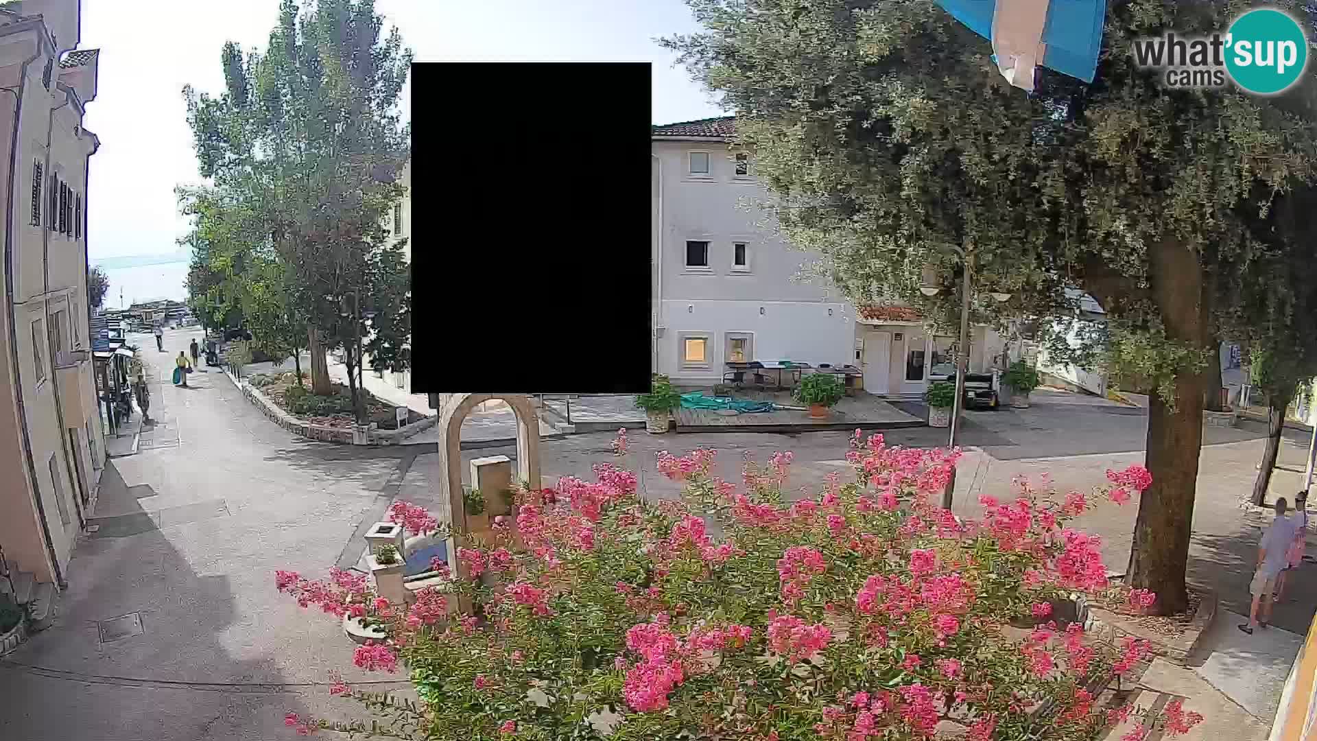 Webcam Mošćenička Draga Center – Live View of the Town Center