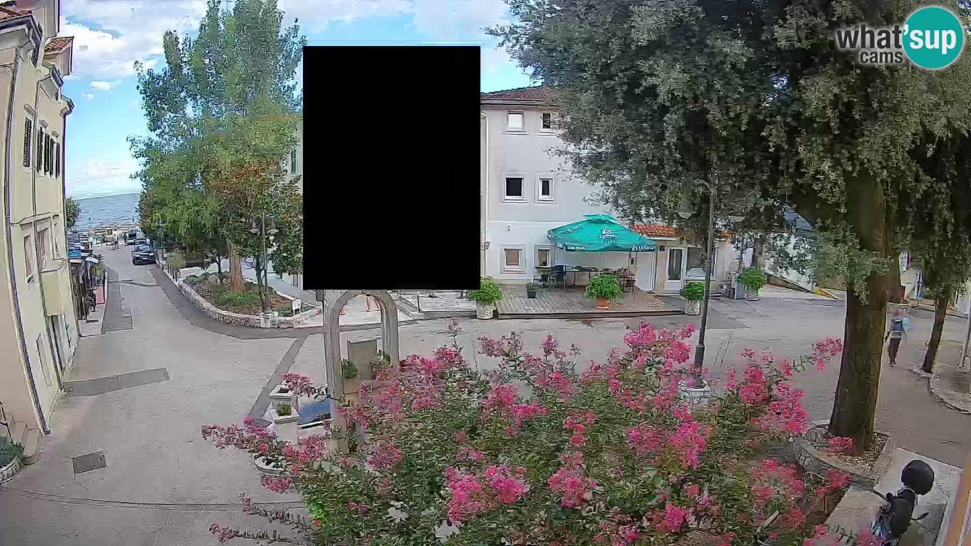Webcam Mošćenička Draga Center – Live View of the Town Center