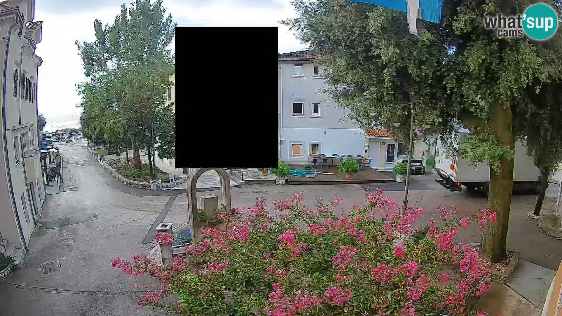Web kamera centar Mošćeničke Drage – Pogled uživo