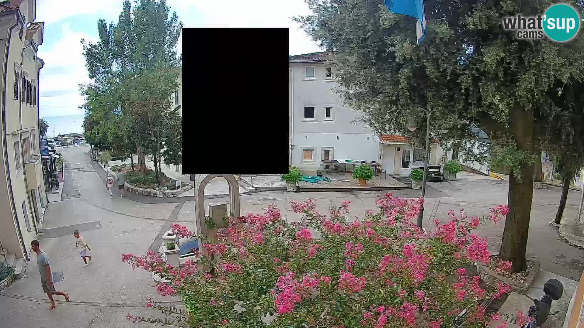 Webcam Mošćenička Draga Center – Live View of the Town Center