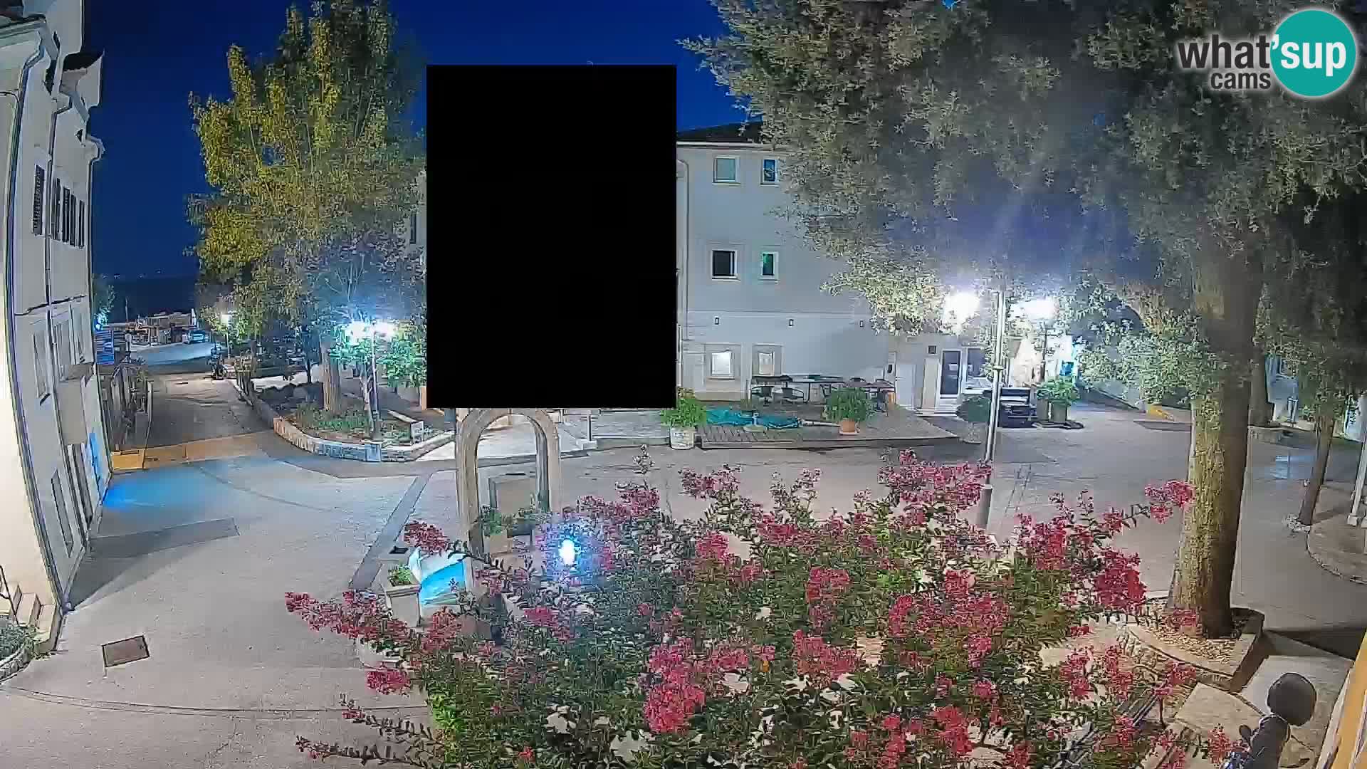 Web kamera centar Mošćeničke Drage – Pogled uživo