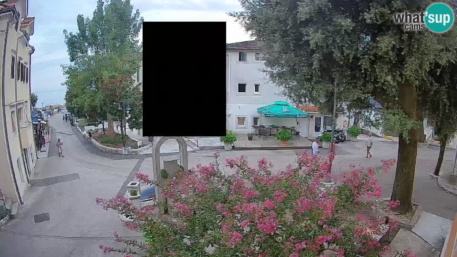 Web kamera centar Mošćeničke Drage – Pogled uživo