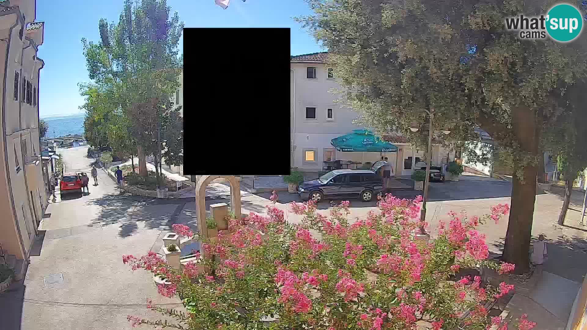 Webcam Mošćenička Draga Center – Live View of the Town Center