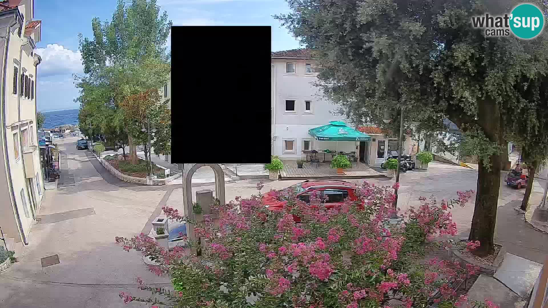 Web kamera centar Mošćeničke Drage – Pogled uživo