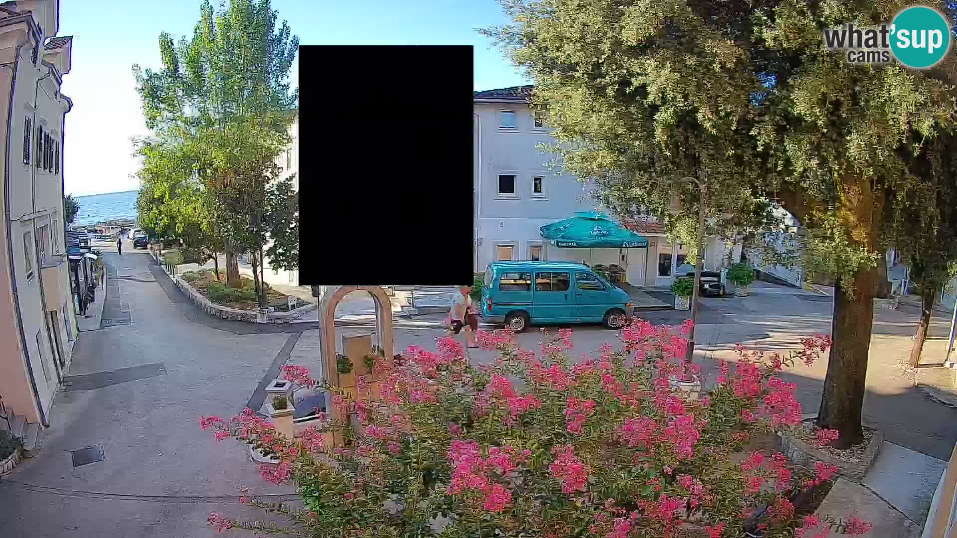 Webcam Mošćenička Draga Center – Live View of the Town Center