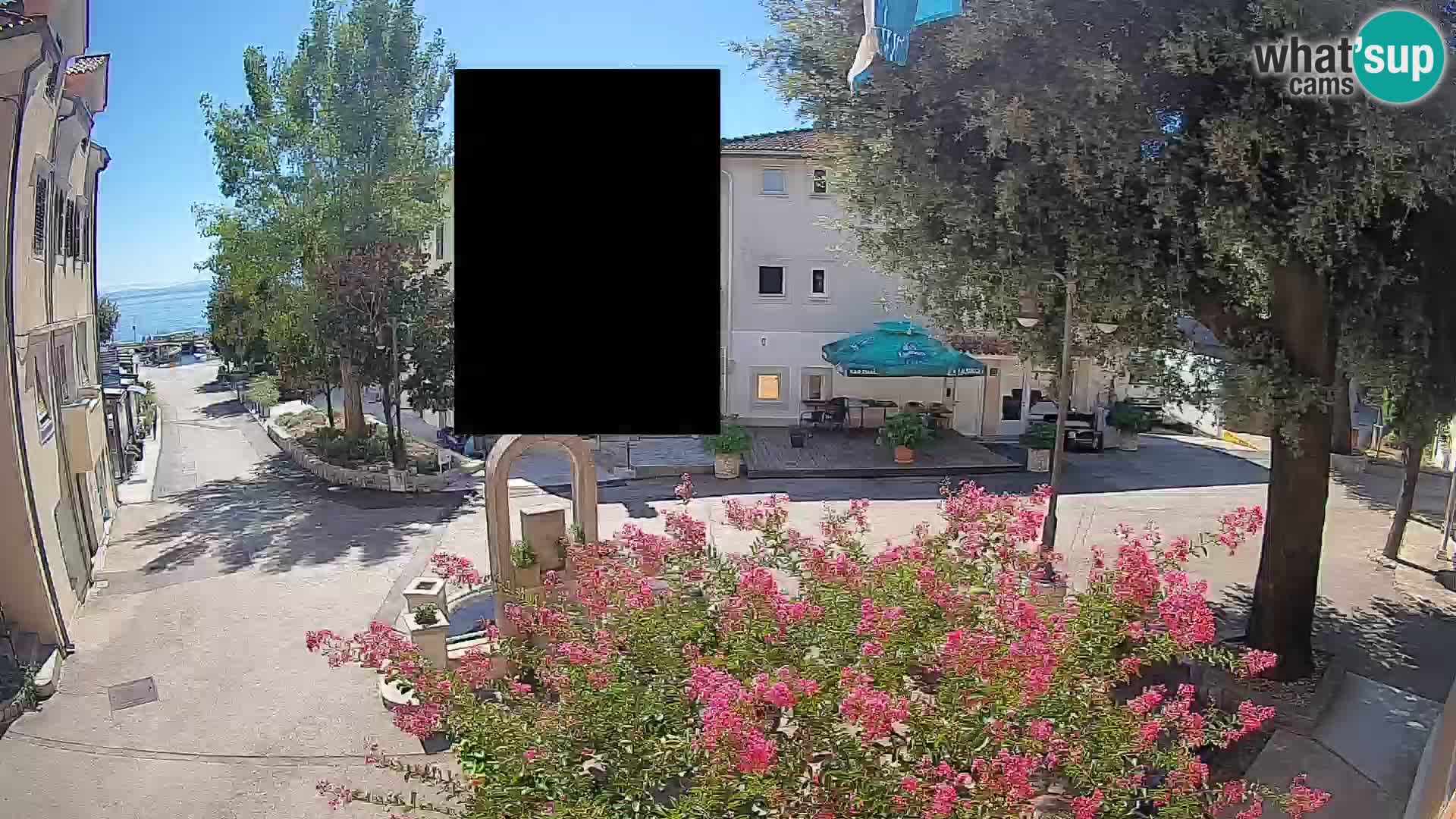 Spletna kamera center Mošćeniška Draga – Pogled v živo