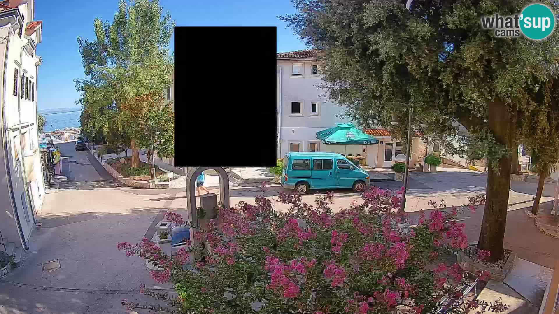 Spletna kamera center Mošćeniška Draga – Pogled v živo