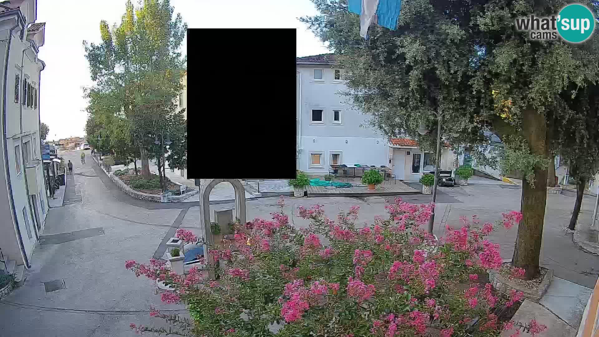 Spletna kamera center Mošćeniška Draga – Pogled v živo