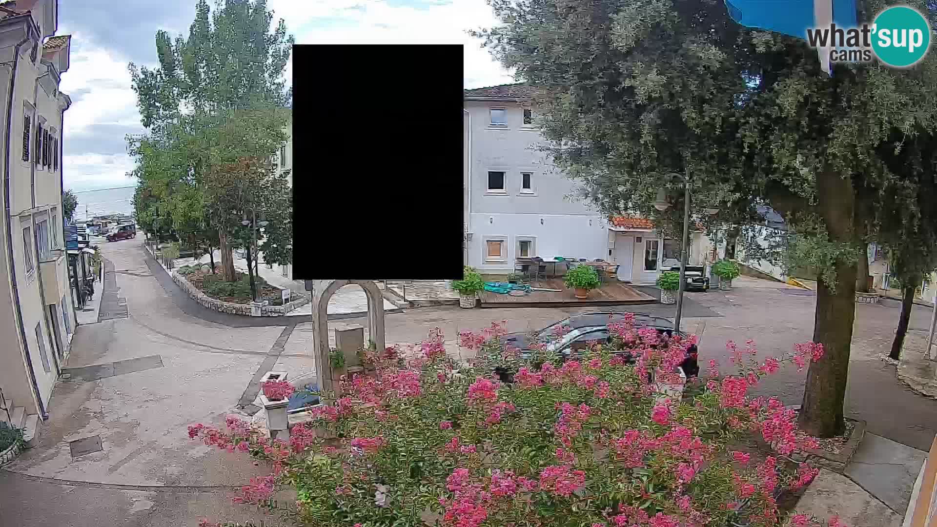 Webcam Mošćenička Draga Center – Live View of the Town Center