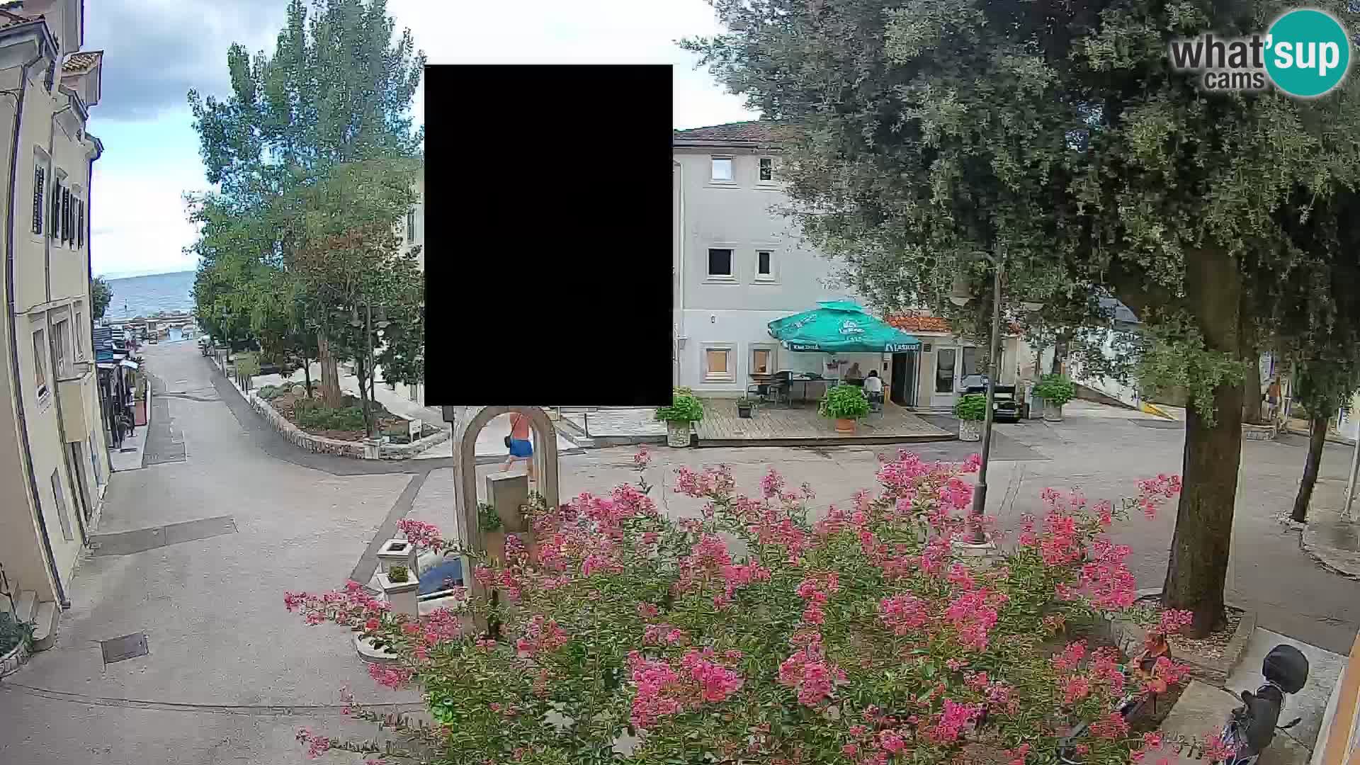 Webcam Mošćenička Draga Center – Live View of the Town Center