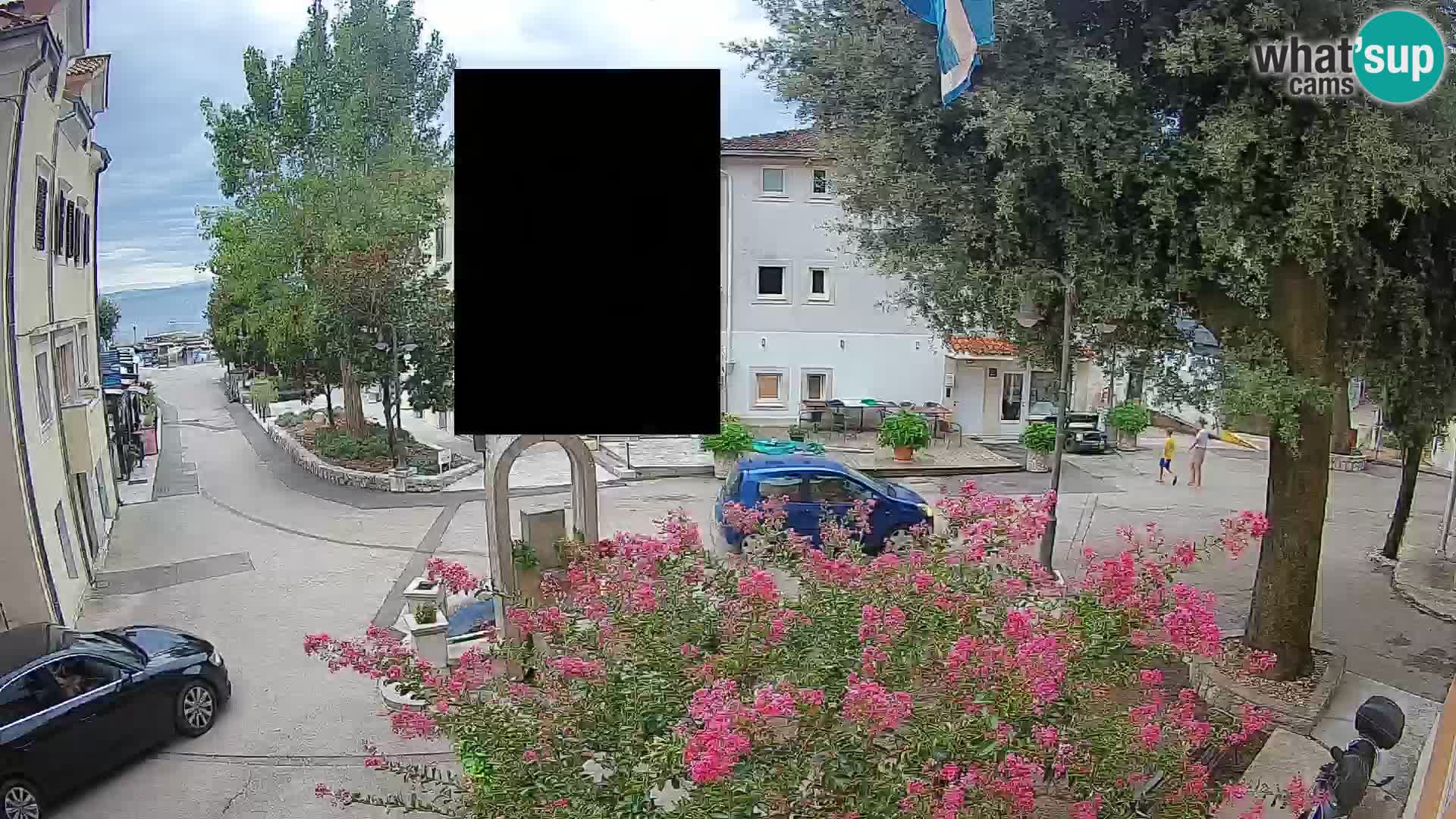 Webcam Mošćenička Draga Center – Live View of the Town Center