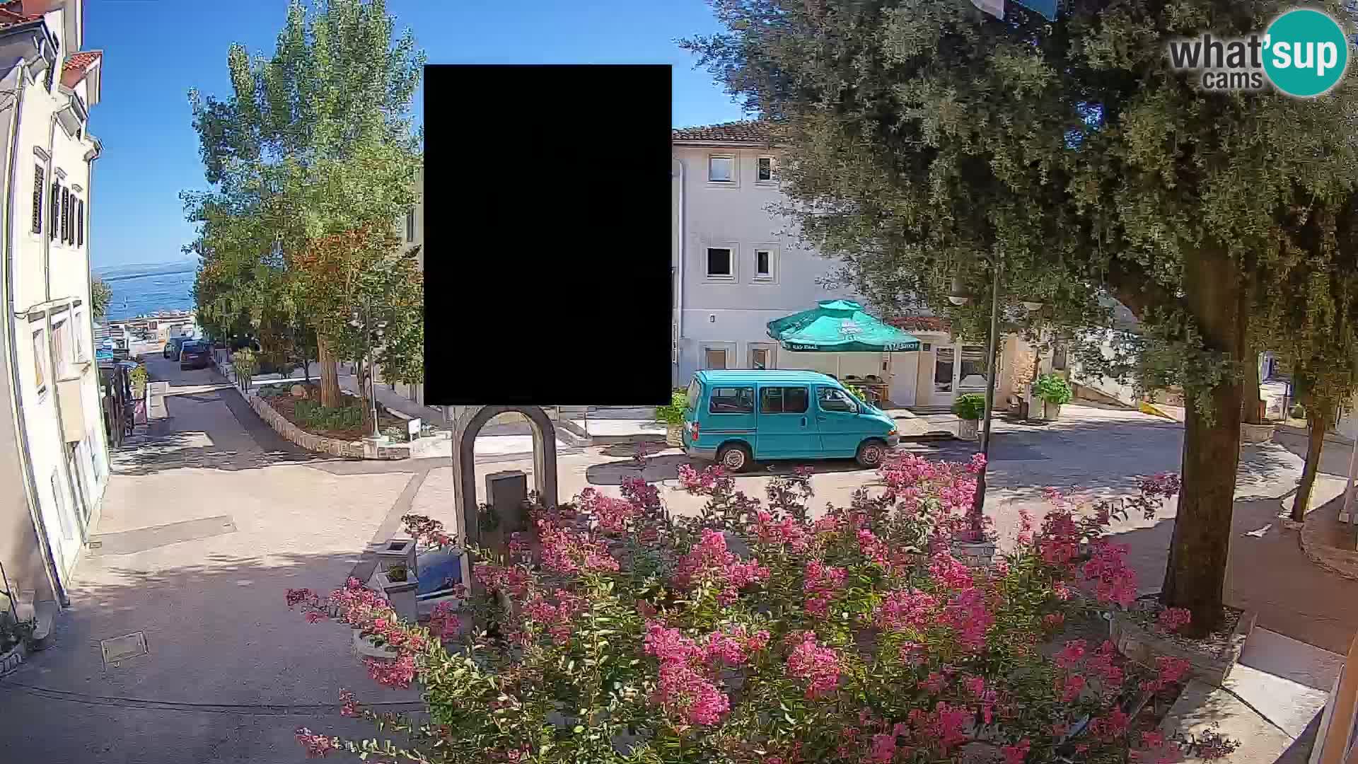 Web kamera centar Mošćeničke Drage – Pogled uživo