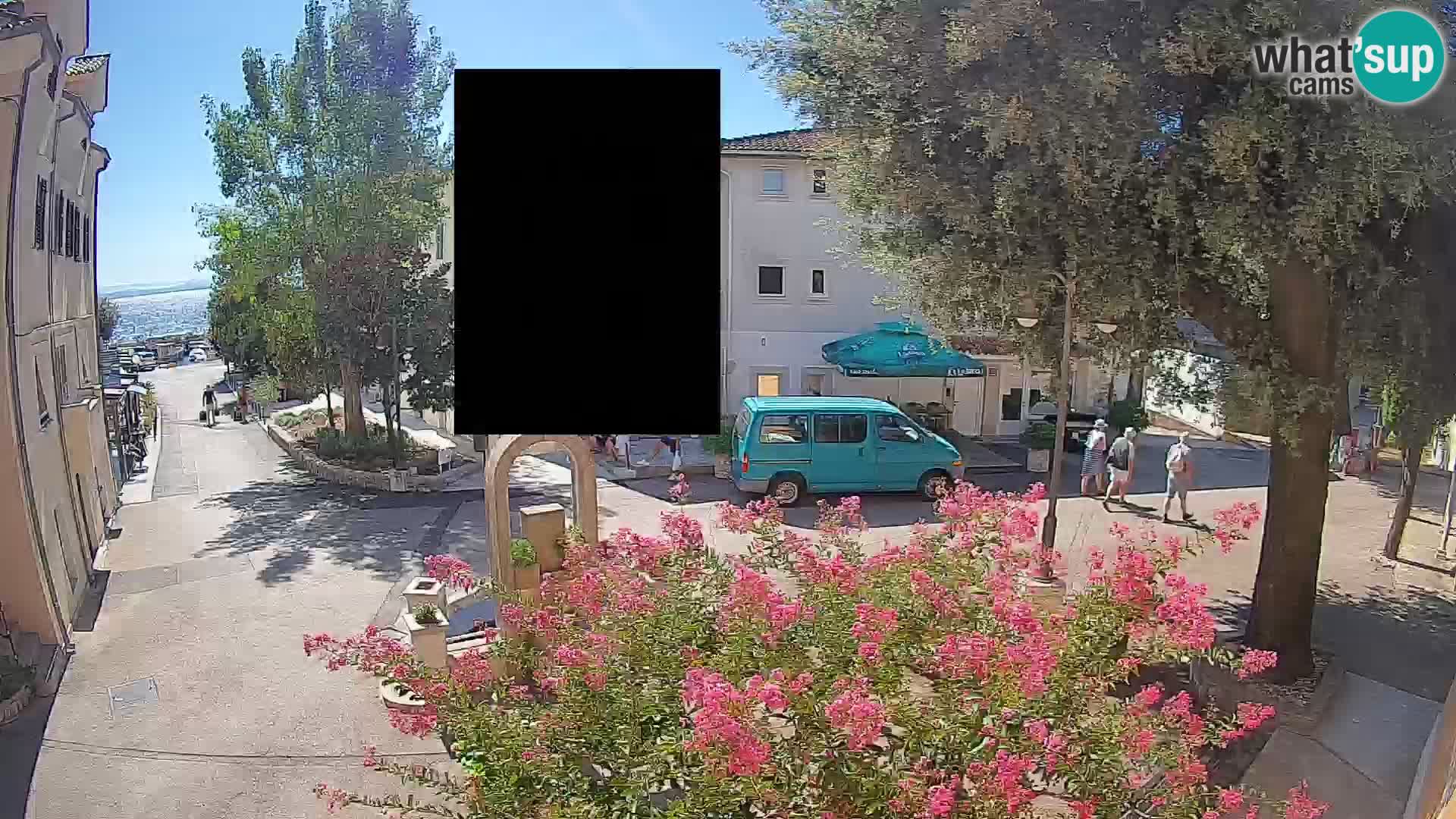 Webcam Mošćenička Draga Center – Live View of the Town Center