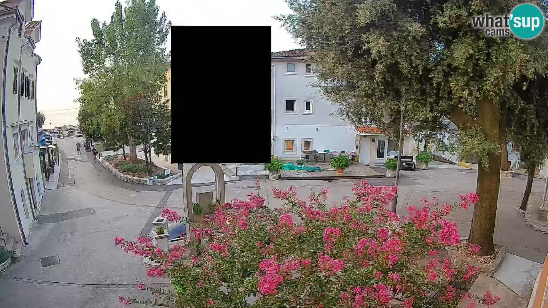 Webcam Mošćenička Draga Center – Live View of the Town Center