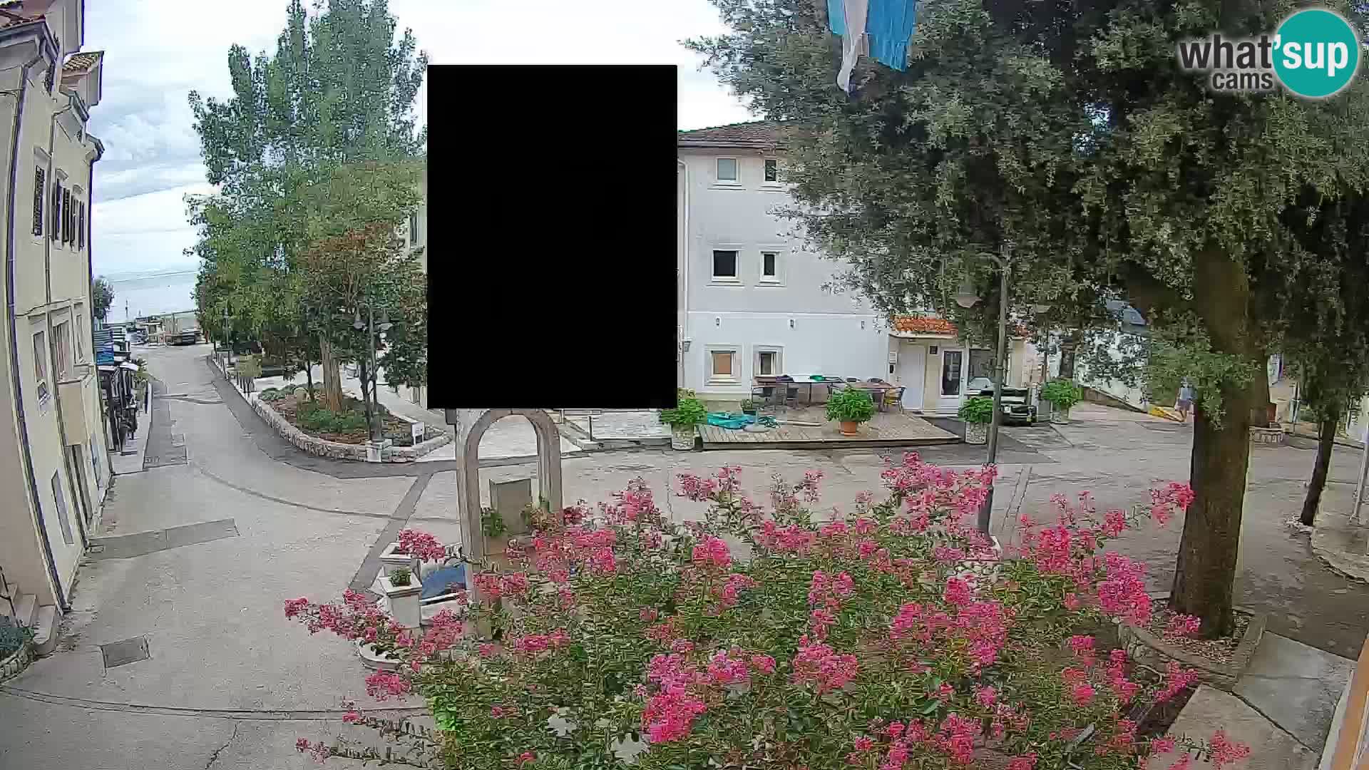Webcam Mošćenička Draga Center – Live View of the Town Center