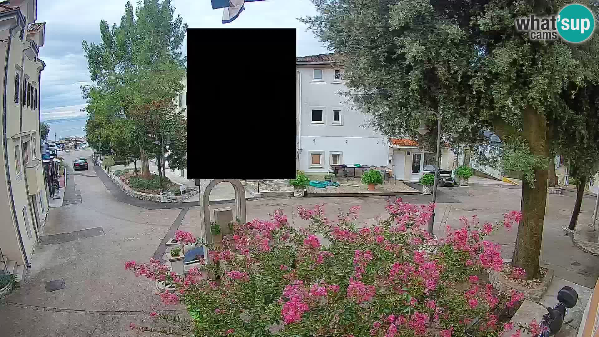 Webcam Mošćenička Draga Center – Live View of the Town Center