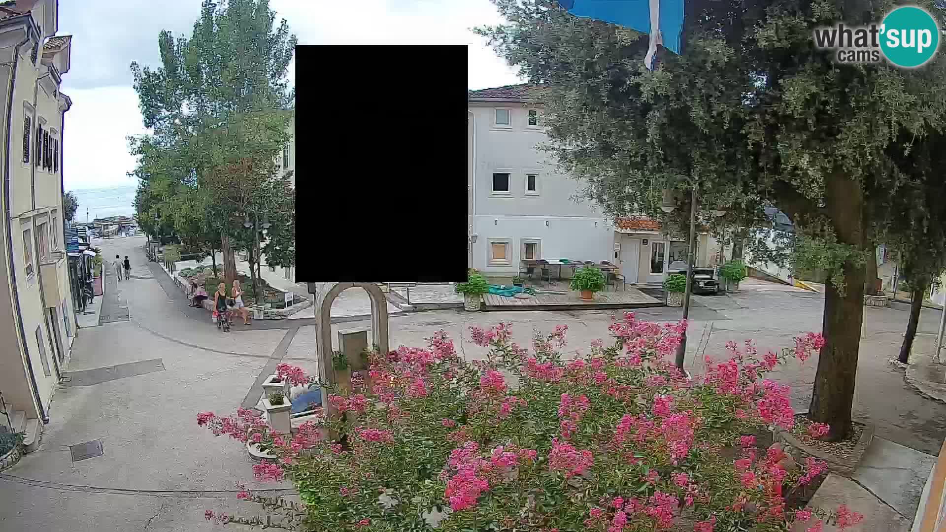 Webcam Mošćenička Draga Center – Live View of the Town Center