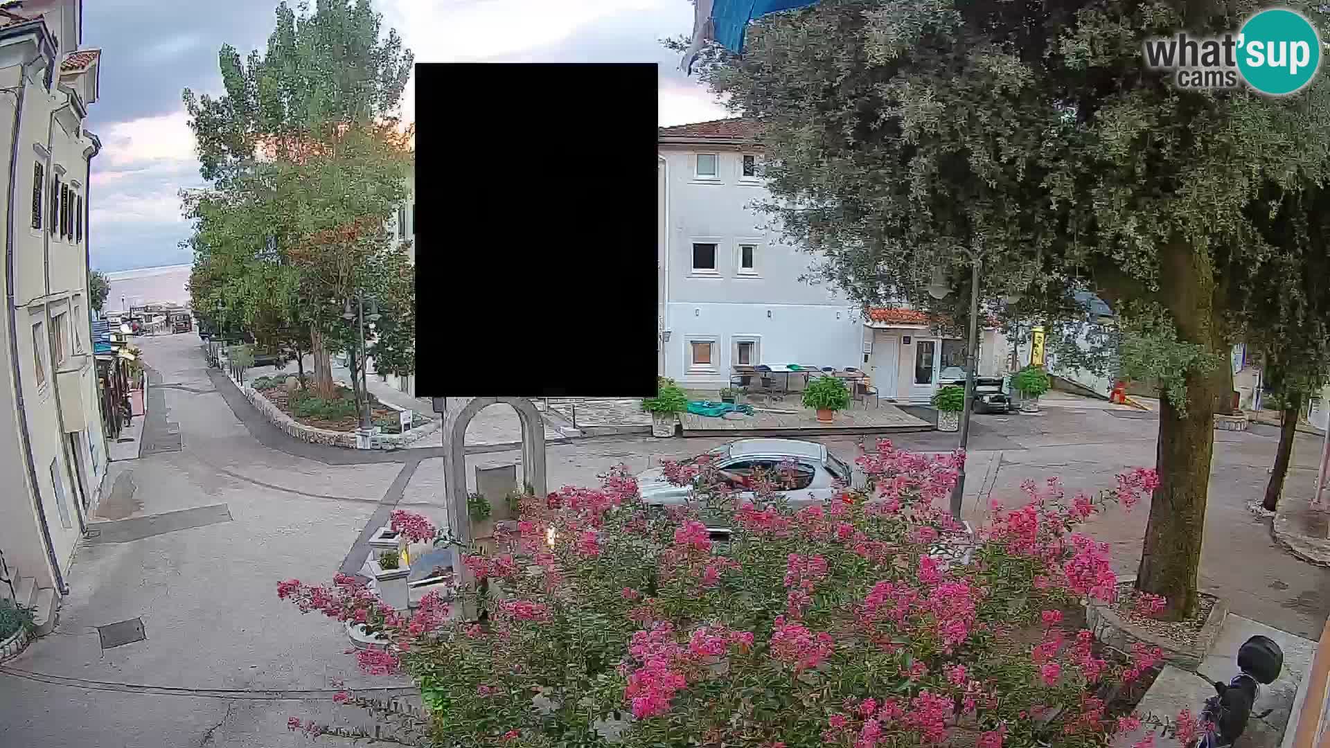 Web kamera centar Mošćeničke Drage – Pogled uživo