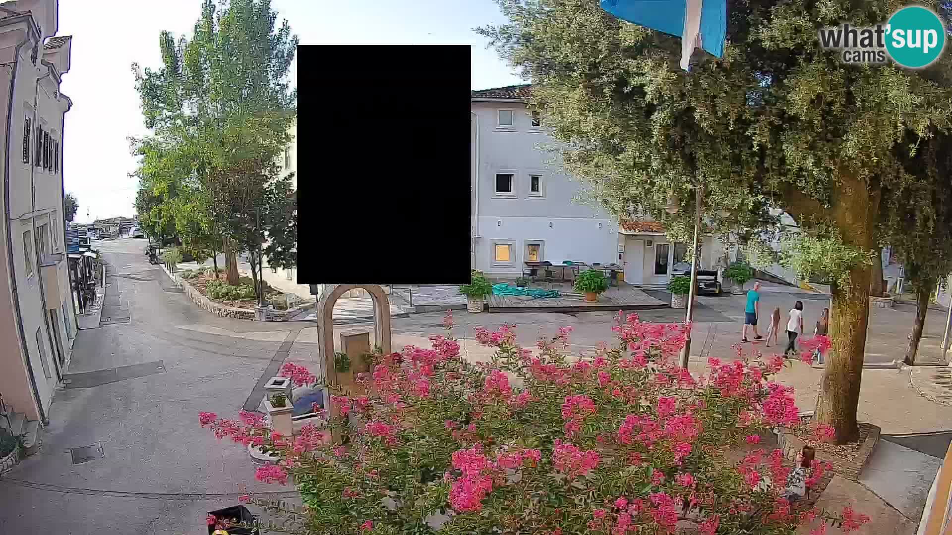 Web kamera centar Mošćeničke Drage – Pogled uživo