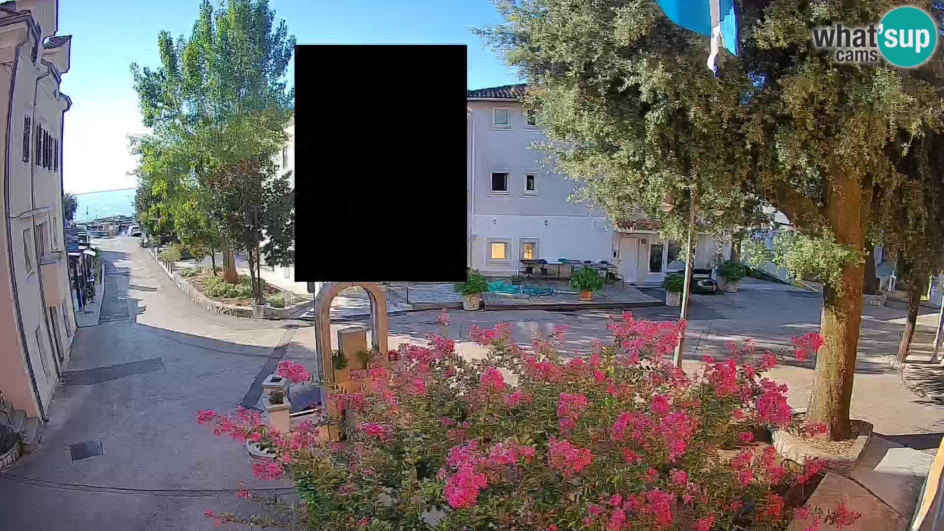 Webcam Mošćenička Draga Center – Live View of the Town Center
