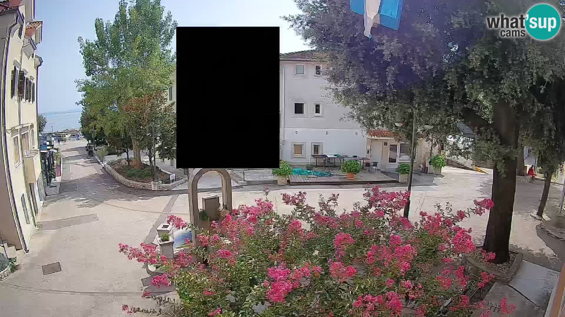Webcam Mošćenička Draga Center – Live View of the Town Center
